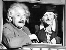 爱因斯坦，封面为爱因斯坦和他的第二任妻子